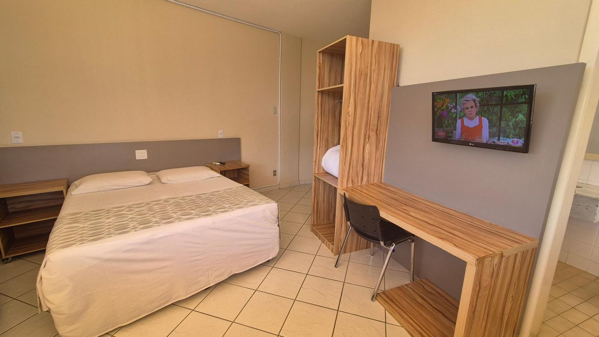 Realminas Hotel E Restaurante Governador Valadares Zewnętrze zdjęcie